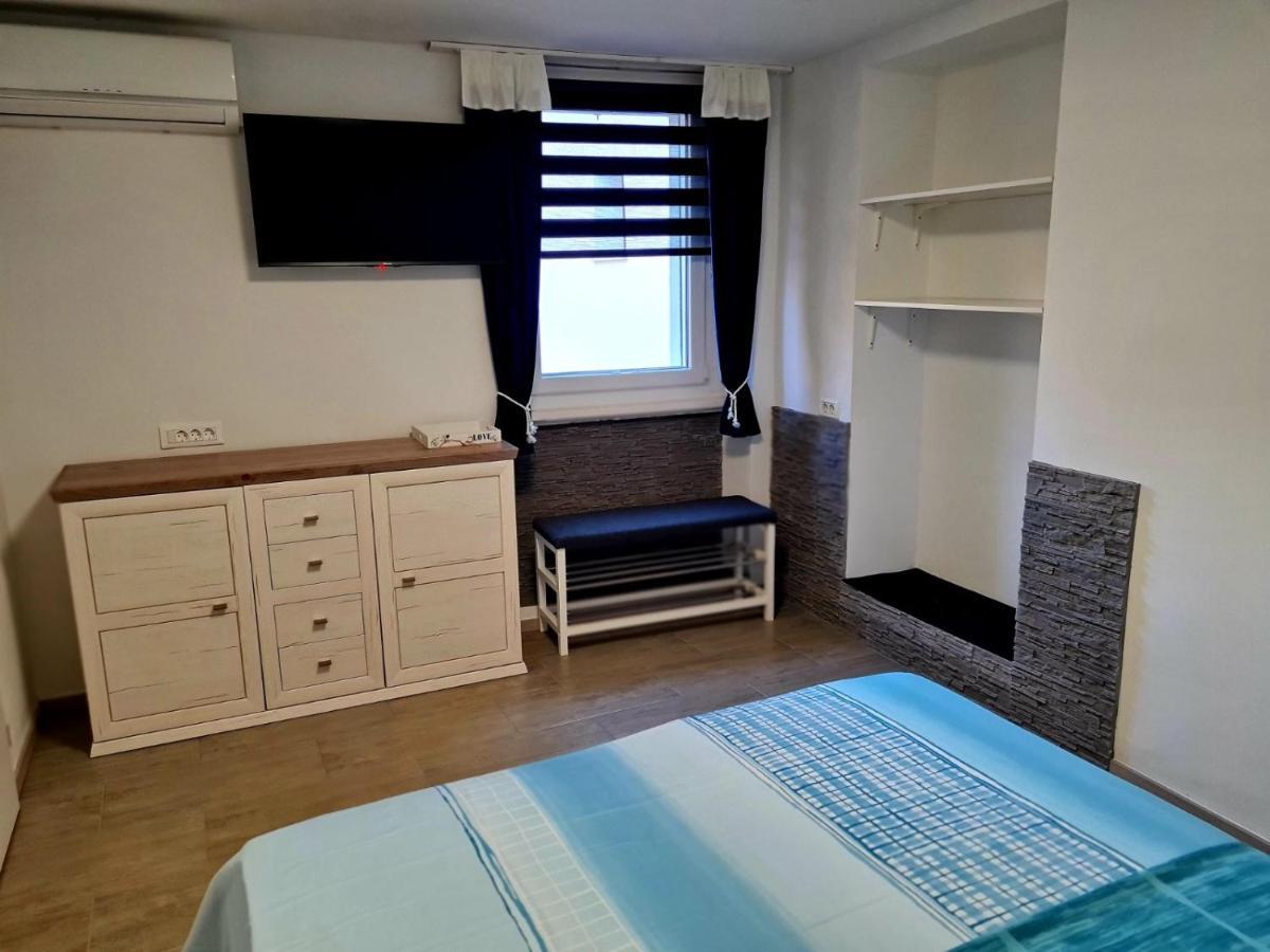 Freedom House * Piran